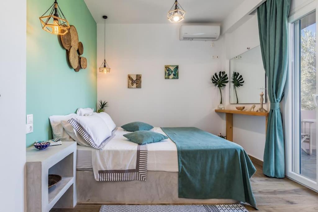 Skopelos Blue Heaven Pool Villa In Olive Grove Экстерьер фото